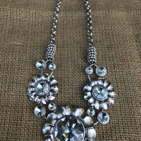 Jewelry - Picture 2 of 2